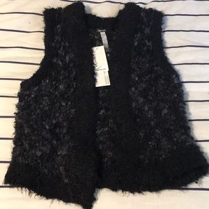 🔥NWT🔥 Black Kensie Vest